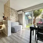 Renove Avec Parking A - Fr-1-226-557 Sainte-Maxime